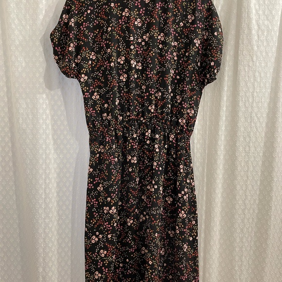 Floral belted dress - Picture 2 of 5